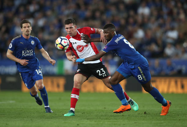 突破年龄限 突破年龄限