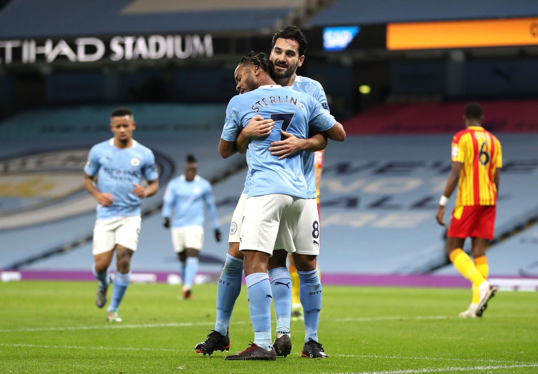 员的期待 员的期待